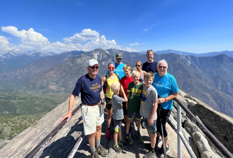 Sequoia-National-Park-Tours-Yosemite-Adventure